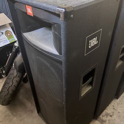 JBL Speakers 