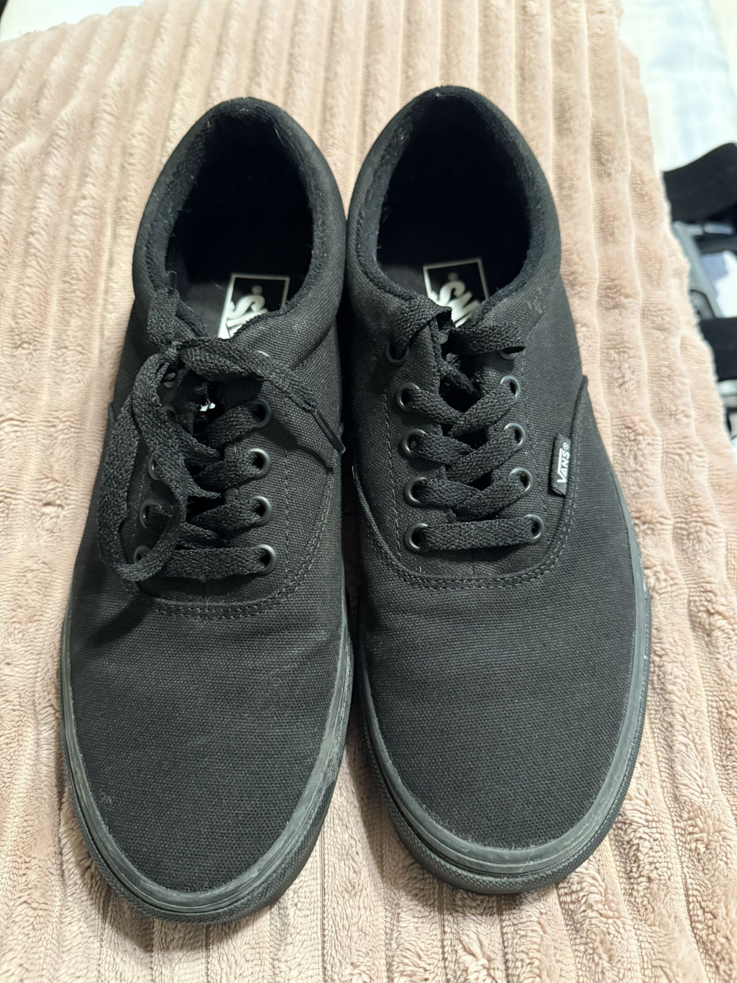 Van’s Mens Sz.9 Skate Shoe