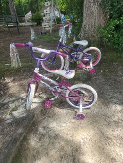 2 Girls Huffy Bikes
