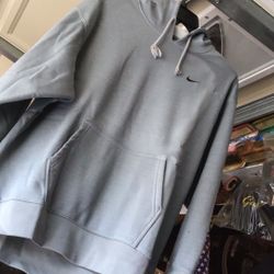 Nike Hoodie Size Medium 