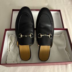 GUCCI Princeton Leather Mules 