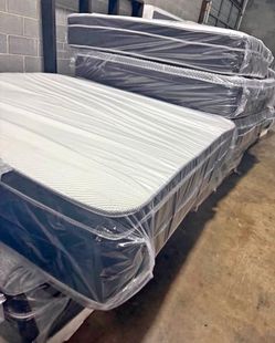 Twin Size Mattress + Box For Sale - Needs to go Asap !!