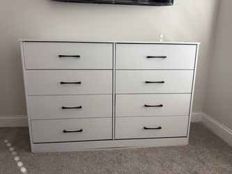 Bed Room Furniture Set