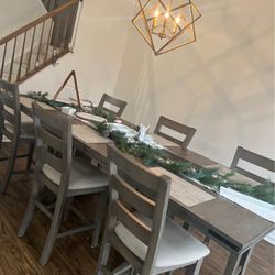 Dining Room Table Set (9-Piece)