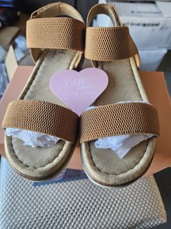 Sandals Size 8.5