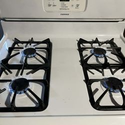 Gas stove