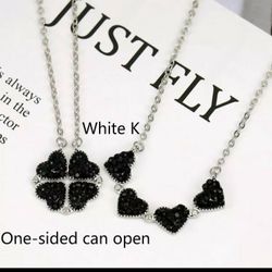 316 Silver With Black Clover Pendant, Its Has Magnet And Close And Open