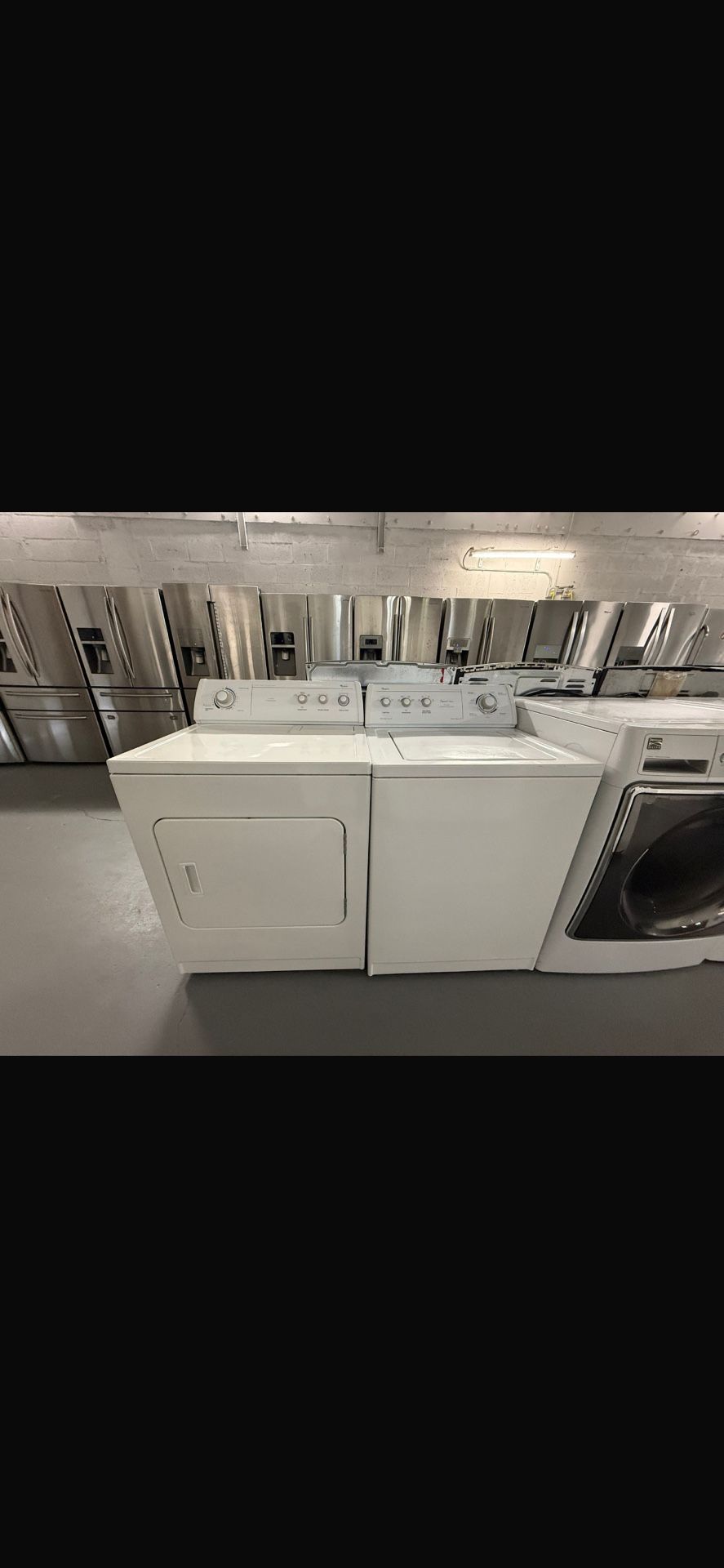 Whirlpool Washer And Dryer Set “27 ( Lavadora Y Secadora )