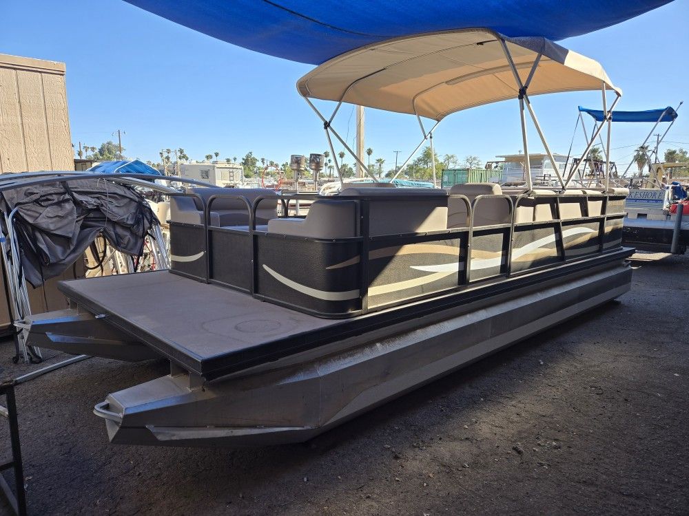 20ft Custom Sportcruiser Pontoon Boat For Sale!