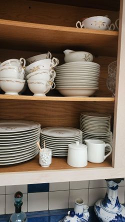 Antique set of 12 dishes & misc