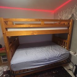 Solid Wood Bunk Bed 
