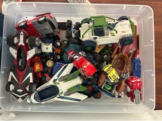 Mac queen & buzz lighter toys