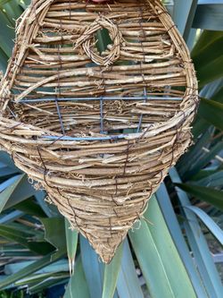 Hanging woven planter