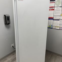 Galaxy Equipment Fridge