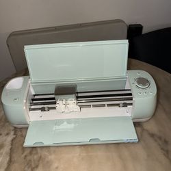 Cricut Explorer Air 2