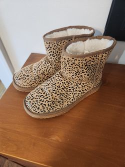 Women's cold weather boots