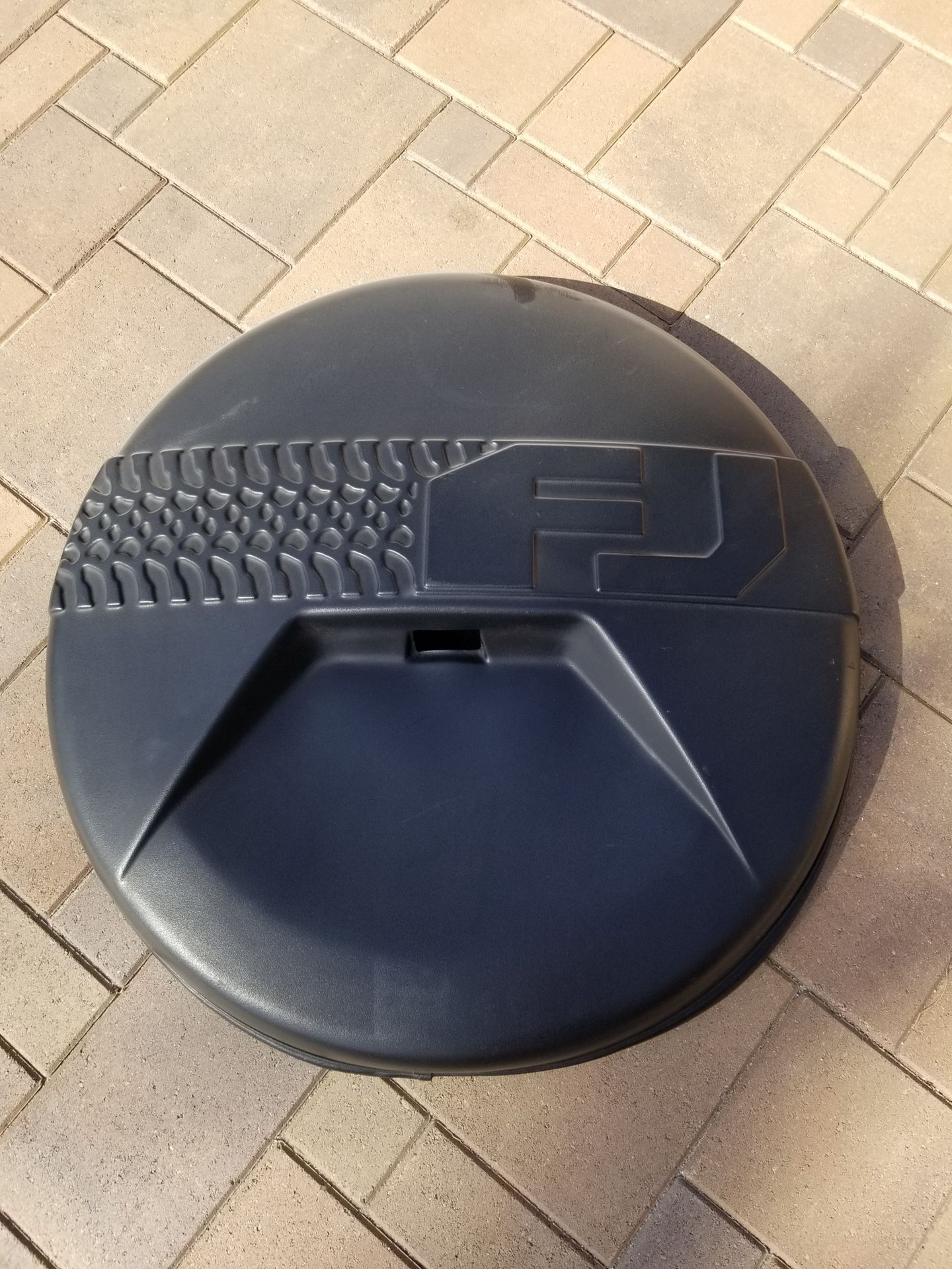 Toyota FJ Cruiser Spare tire cover With camera cut out