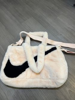 Nike Fluff Bag