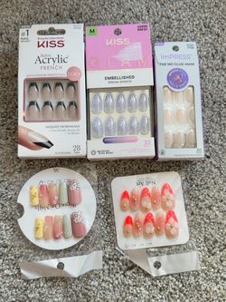 Assorted nails
