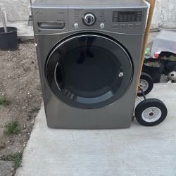 LG True steam Dryer 7.4 Cu.ft