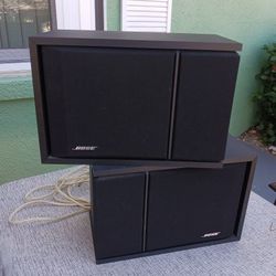 2 Bose Vintage Speakers -201 Series III