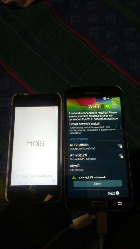Un iPhone 5 de boost mobol y un galaxy 5 de a&t