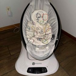 4moms Baby Swing 