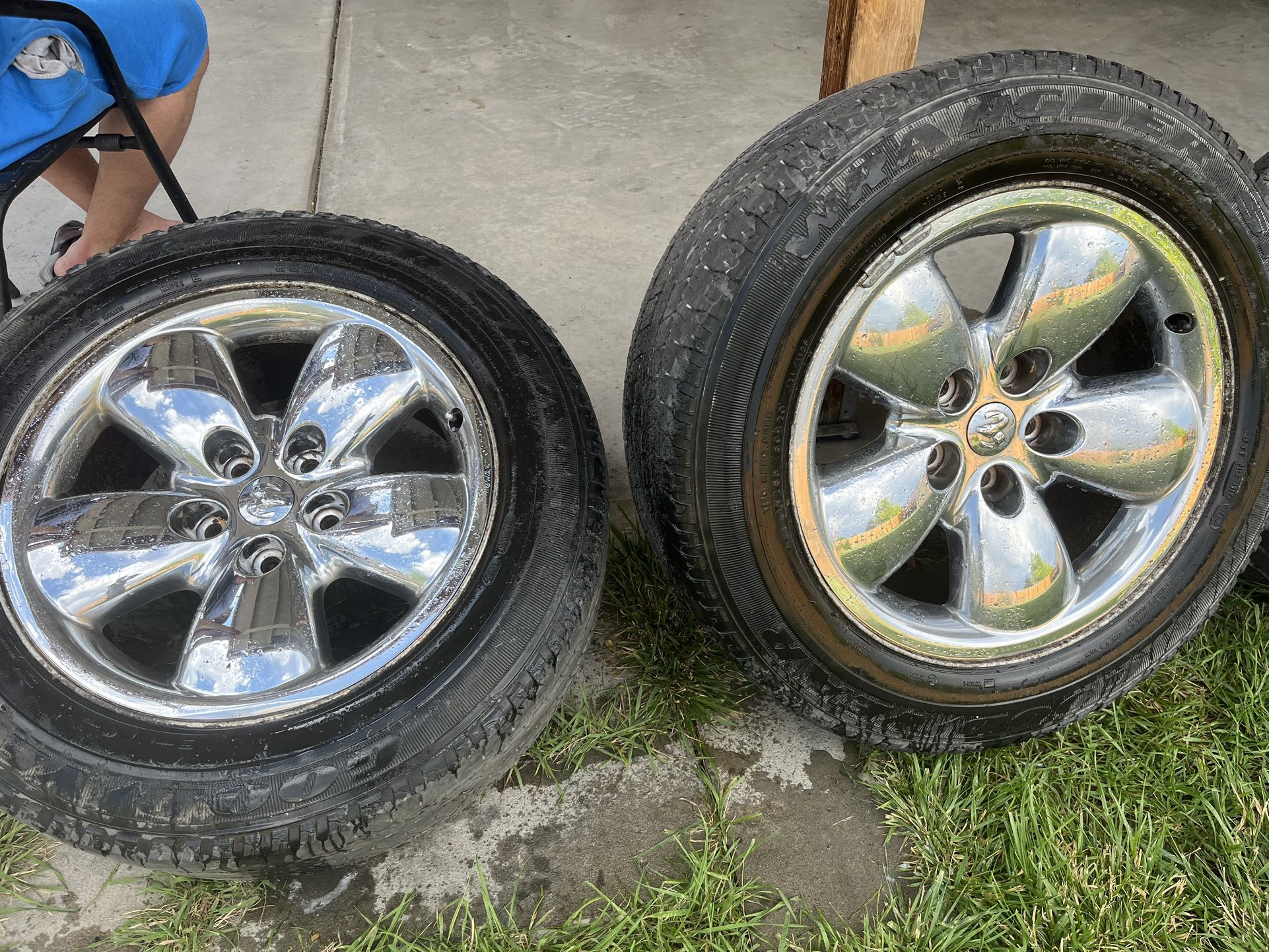 Rines Para Dodge Ram 20s