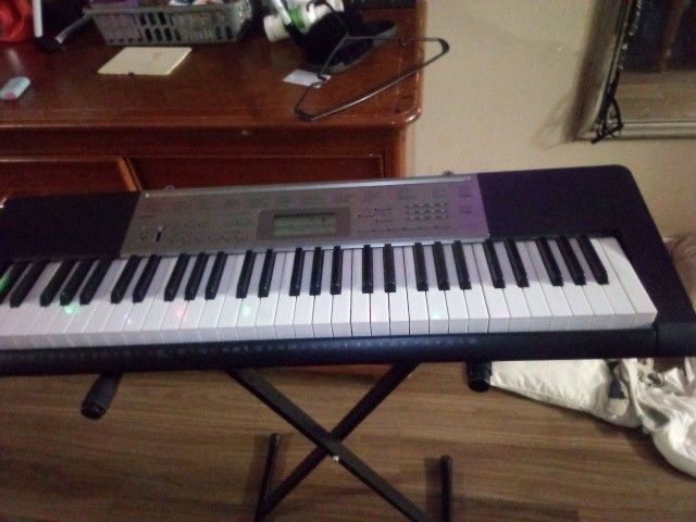 Casio Keyboard And Stand