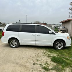 2014 Dodge Grand Caravan