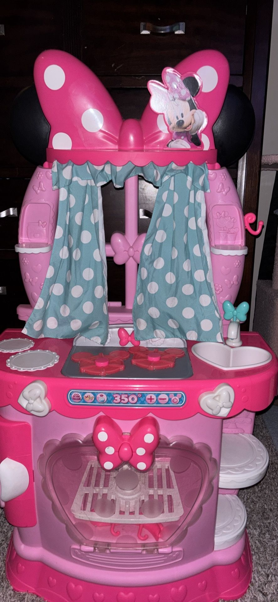 Minnie Mouse Toddler Kitchen