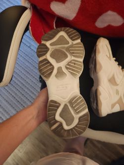 Sketch shoes 7