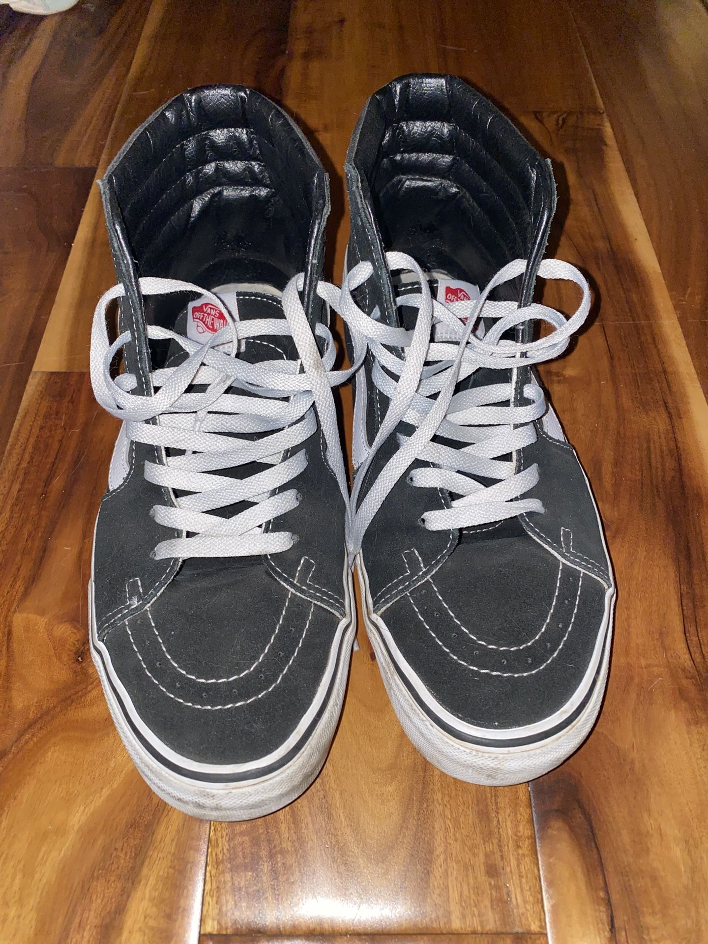 Used Men’s Vans shoes Sz 10.5 $20