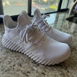 Adidas White Shoes Men’s Size 10