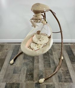 Baby swing