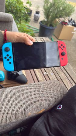 Switch OLED