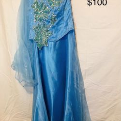 REDUCED!! Girls Like New Pageant Dress Sz 10! With Sash