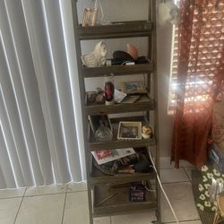 Shelf With Chalkboard 