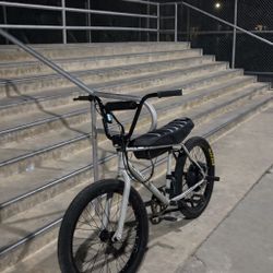 ZOOZ UU1100 NEED GONE ASAP