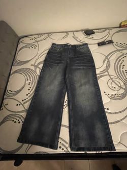 dark blue https://offerup.co/faYXKzQFnY?$deeplink_path=/redirect/ jean