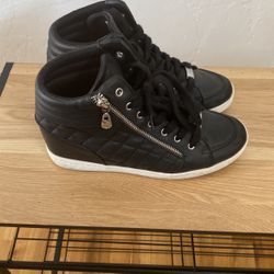 GUESS Boots