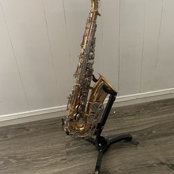 Vito Saxophone 