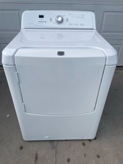 White Maytag bravos gas dryer