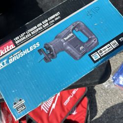Makita Reciprocating Saw