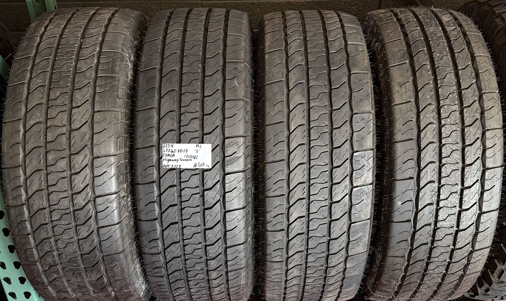 LT 265 70 17 Corsa