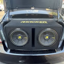 Dual 12” Kicker Comp C