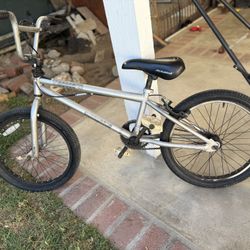 Magna BMX bike