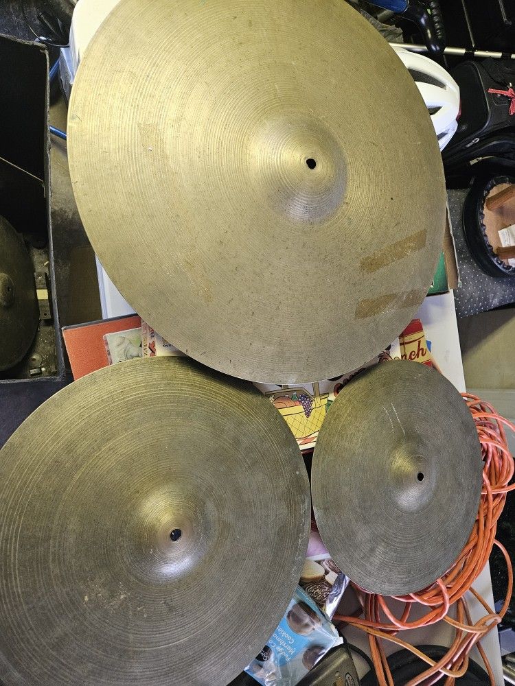 3 Vintage Zildjian Avedis Cymbals 22, 16, 14