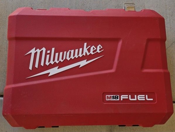 Milwaukee 2715-22DE Case Only - For 1 1/8 Rotary Hammer And Extraction Kit