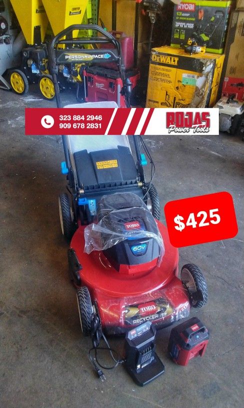 Toro Recycler 22in SmartStow 60V Max Flex-Force Lithium-Ion Cordless Battery Walk Behind Mower 6.0ah Battery and Charger